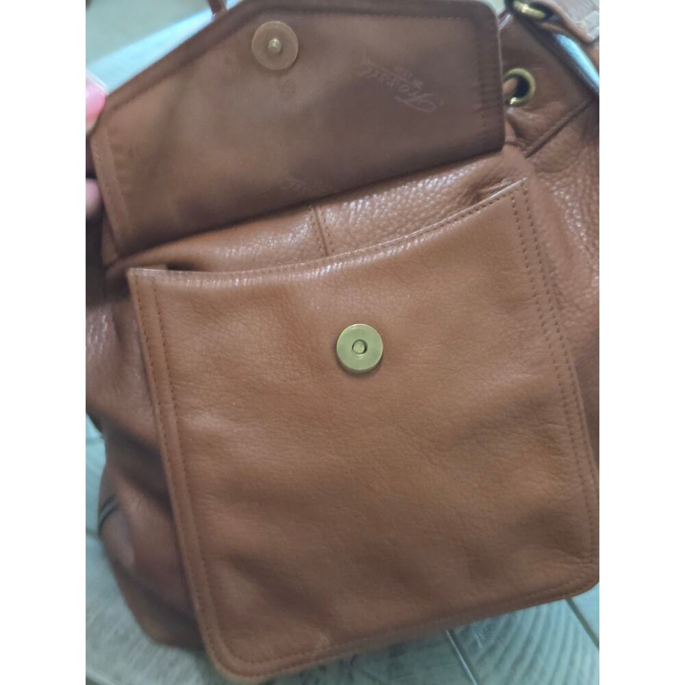 Fossil Y2K Bucket Shoulder Bag Tan Leather Fossil Key Charm - Picture 6 of 7
